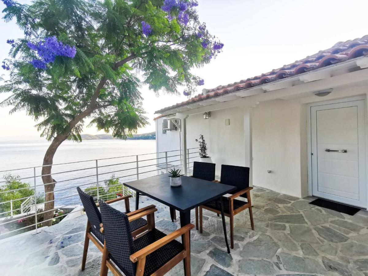Evgenia Seafront House Tatil Evi İskados